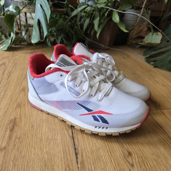 Reebok Other - Reebok White and Red Athletic Shoes